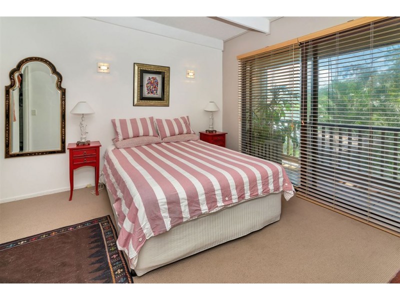 23 Hillview Parade, Ashmore QLD 4214