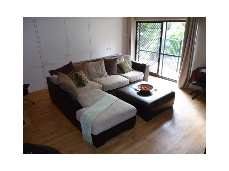 22 Karina Crescent, Broadbeach Waters QLD 4218