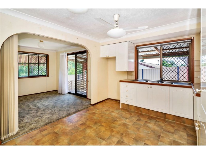 3 Orlando Court, Highland Park QLD 4211