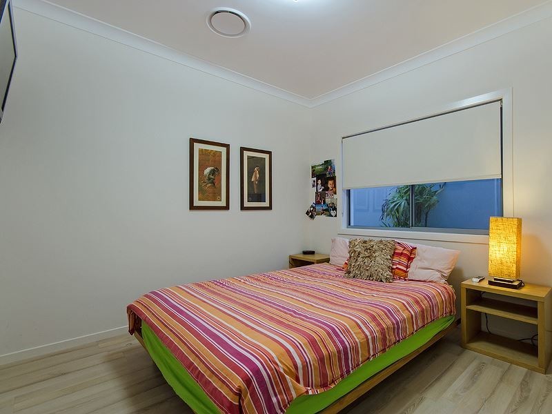 26 South Quay Drive, Biggera Waters QLD 4216