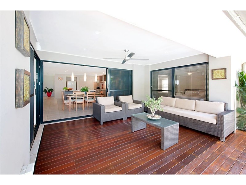 3 Trieste Court, Coombabah QLD 4216