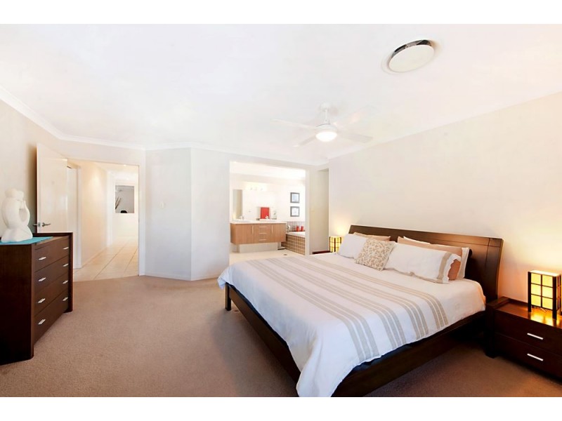 3 Trieste Court, Coombabah QLD 4216