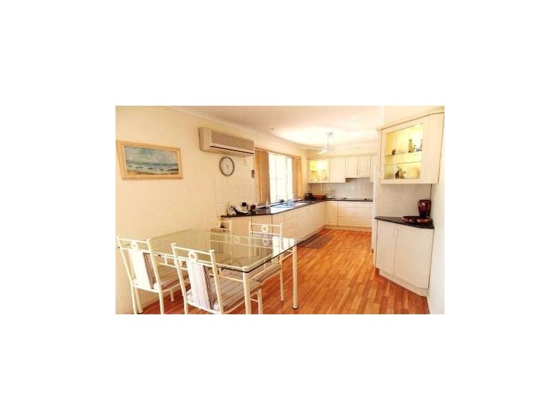 3 Esplanade West, Paradise Point QLD 4216