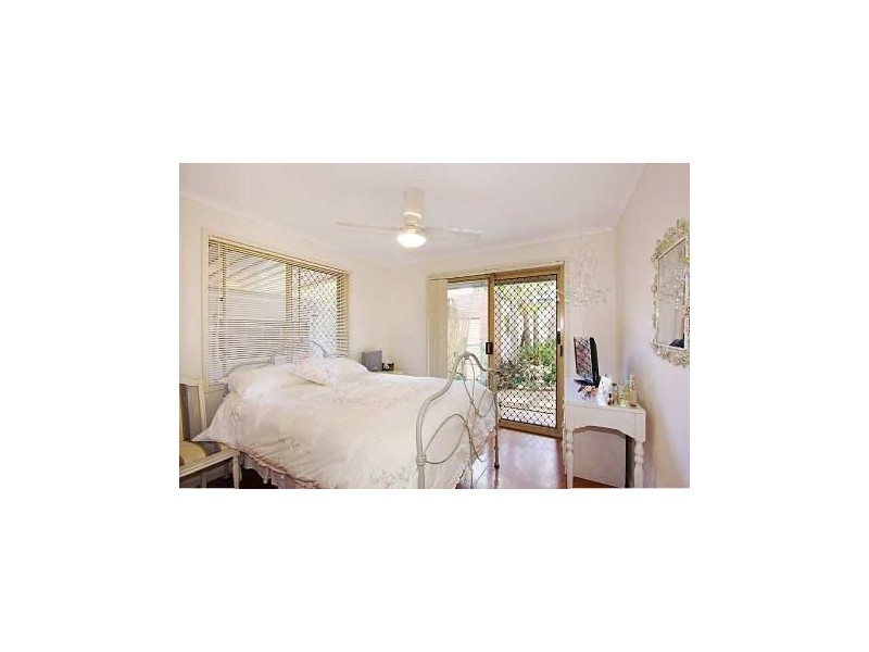 3 Esplanade West, Paradise Point QLD 4216