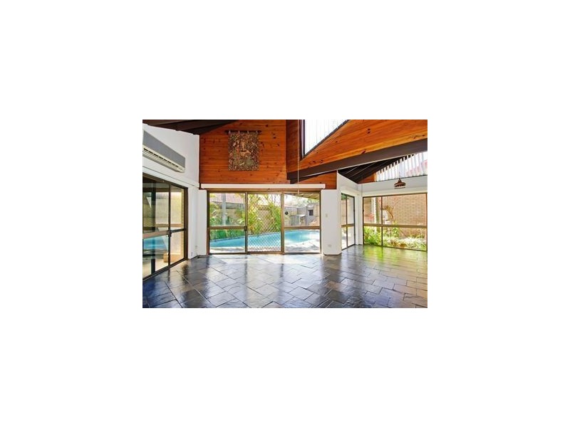 20 Drysdale Place, Paradise Point QLD 4216