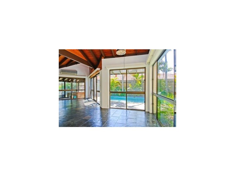 20 Drysdale Place, Paradise Point QLD 4216