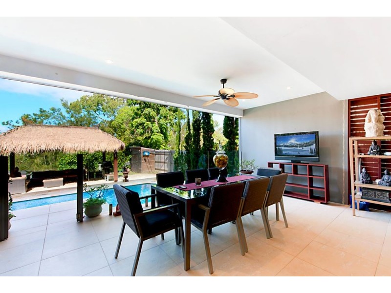 13 Kerr Avenue, Southport QLD 4215