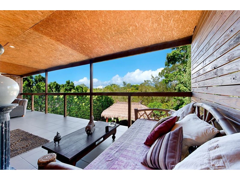 13 Kerr Avenue, Southport QLD 4215