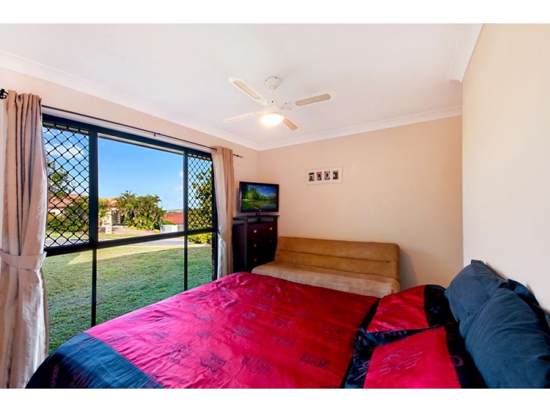 28 Midway Terrace, Pacific Pines QLD 4211