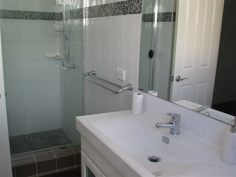 6/17 Brittania Avenue, Broadbeach QLD 4218