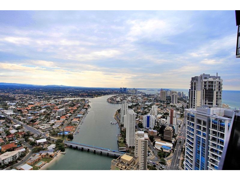 9 ‘Circle on Cavill’ Ferny Avenue, Surfers Paradise QLD 4217