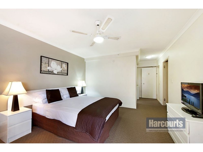 B/6 View Street, Surfers Paradise QLD 4217