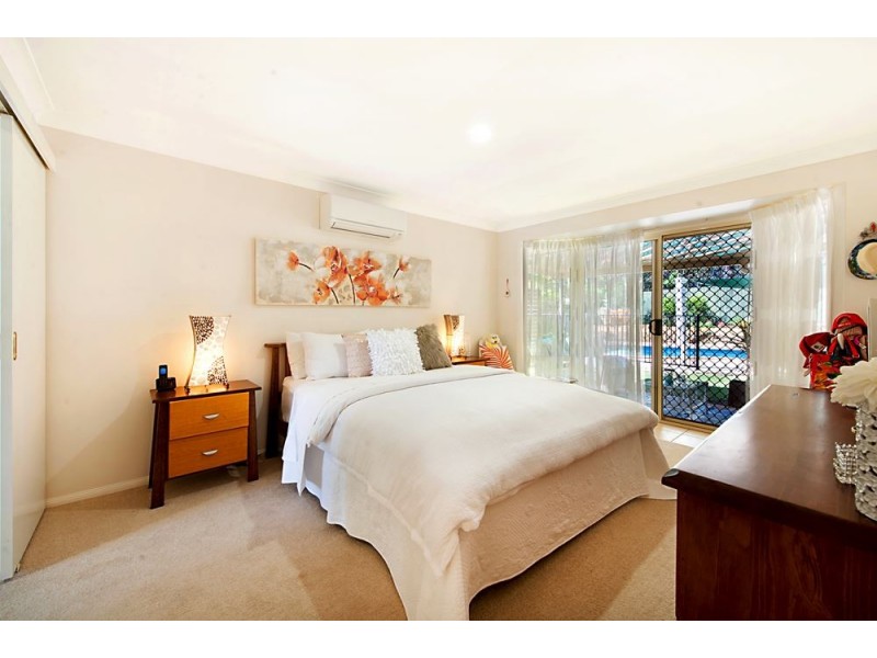 89 Arun Drive, Arundel QLD 4214