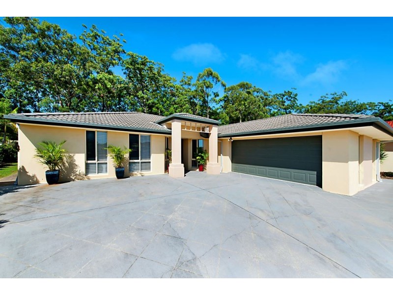 89 Arun Drive, Arundel QLD 4214