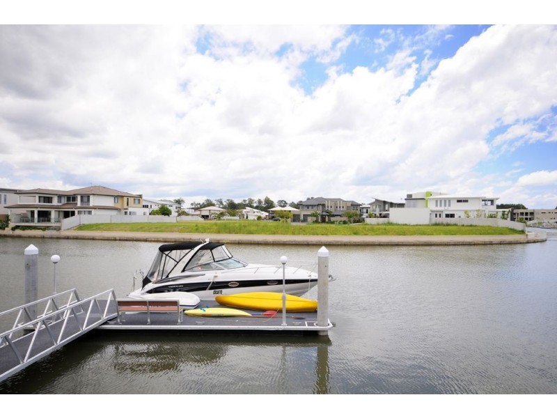 1 South Quay Drive, Biggera Waters QLD 4216