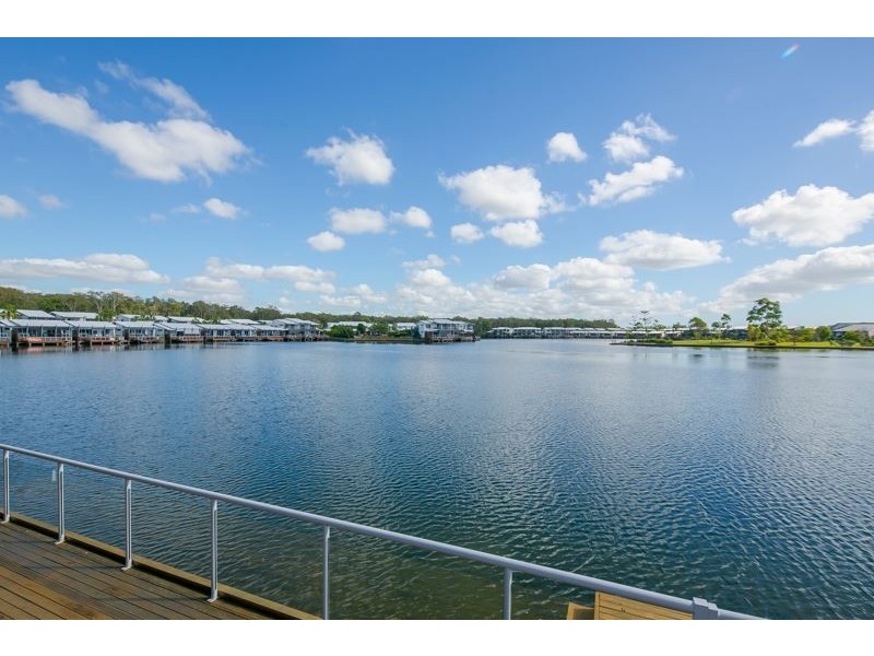 26/181 Lae Drive, Coombabah QLD 4216