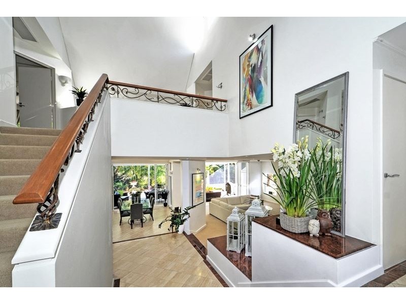 7002 Riverview Crescent, Sanctuary Cove QLD 4212