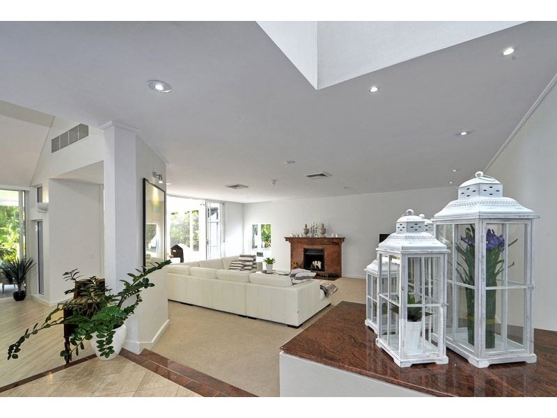 7002 Riverview Crescent, Sanctuary Cove QLD 4212