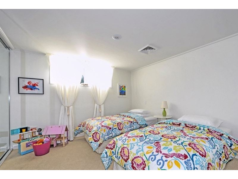 7002 Riverview Crescent, Sanctuary Cove QLD 4212