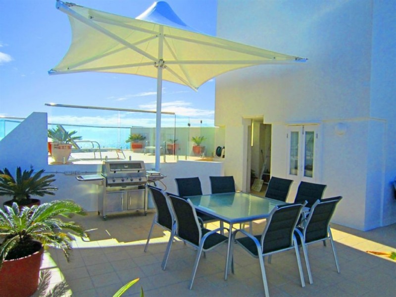 17/3466 Main Beach Parade, Surfers Paradise QLD 4217