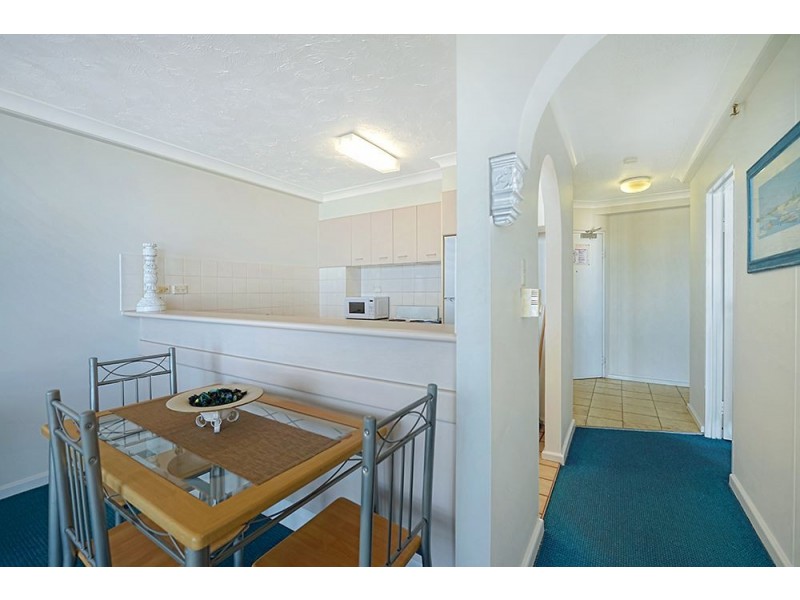 18 Hanlan Street, Surfers Paradise QLD 4217