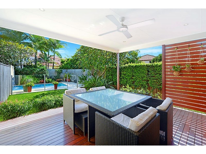 2/15 Holly Avenue, Hollywell QLD 4216