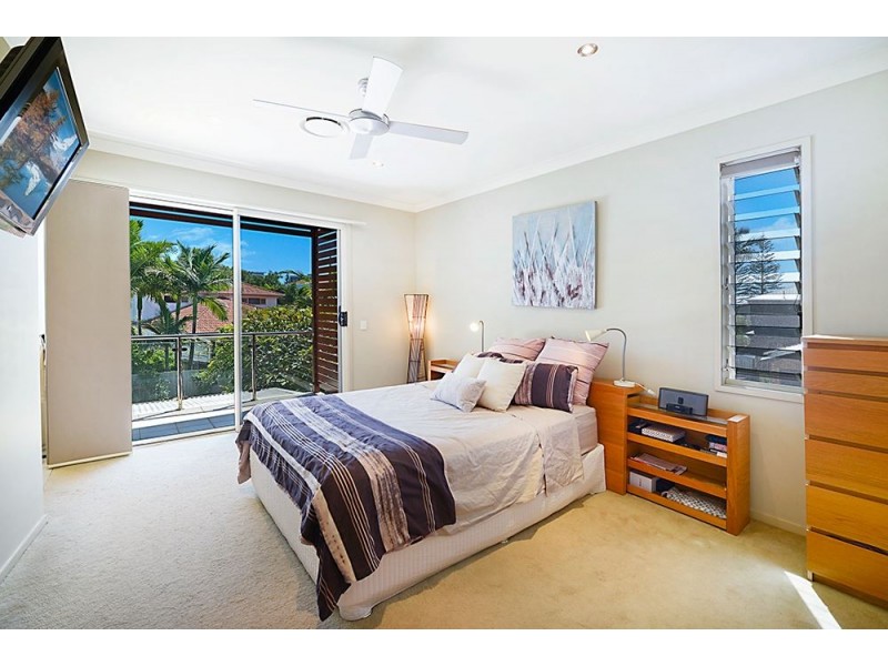 2/15 Holly Avenue, Hollywell QLD 4216