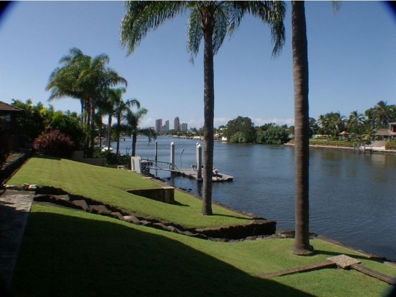 3 La Spezia Court, Surfers Paradise QLD 4217