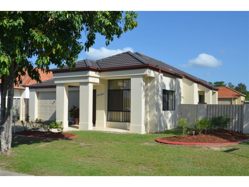 2 Ferndahl Drive, Varsity Lakes QLD 4227