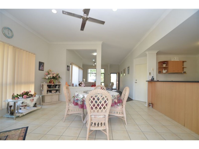 2 Ferndahl Drive, Varsity Lakes QLD 4227