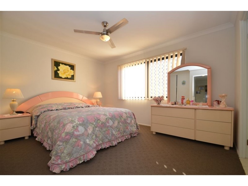 2 Ferndahl Drive, Varsity Lakes QLD 4227