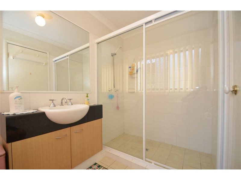 2 Ferndahl Drive, Varsity Lakes QLD 4227