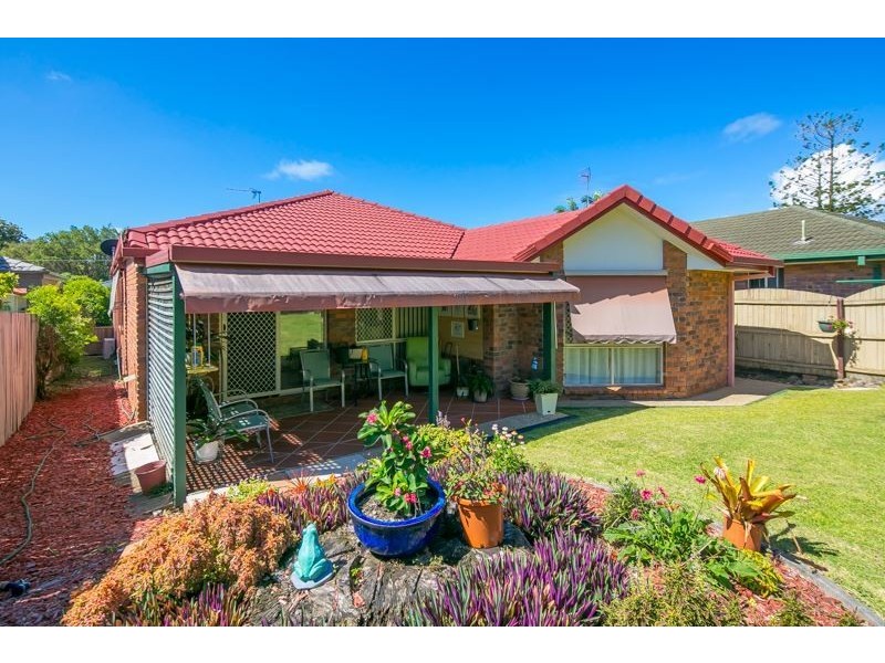 34 Fisher Avenue, Southport QLD 4215