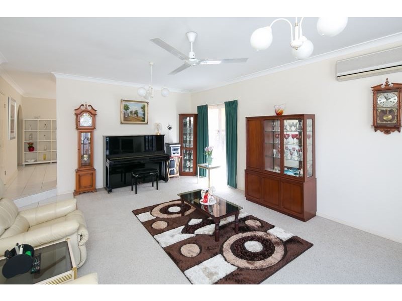 34 Fisher Avenue, Southport QLD 4215