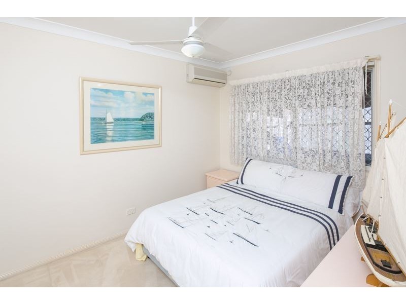 34 Fisher Avenue, Southport QLD 4215