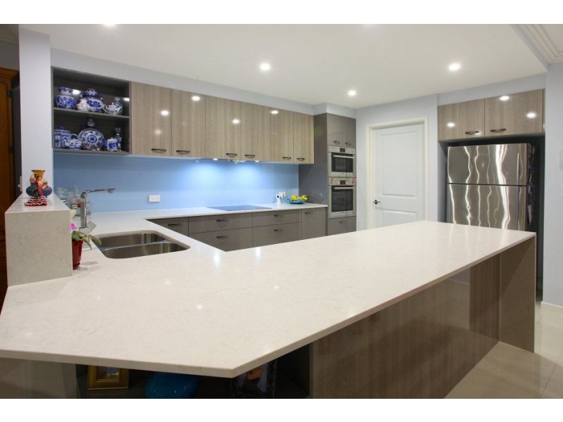 7698 Fairway Boulevard, Hope Island QLD 4212