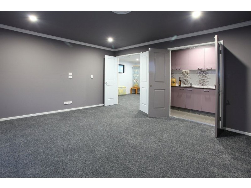 7698 Fairway Boulevard, Hope Island QLD 4212