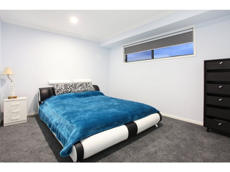 7698 Fairway Boulevard, Hope Island QLD 4212