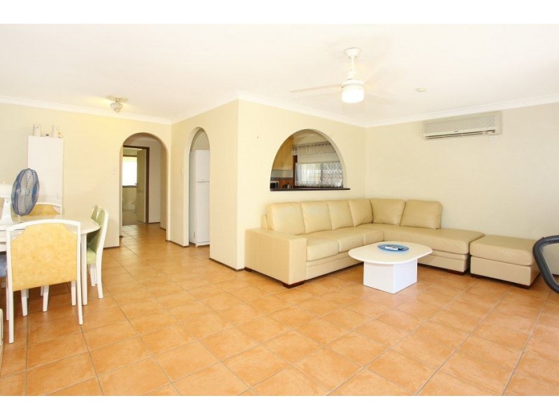 1 & 2/38 Hollywell Road, Biggera Waters QLD 4216