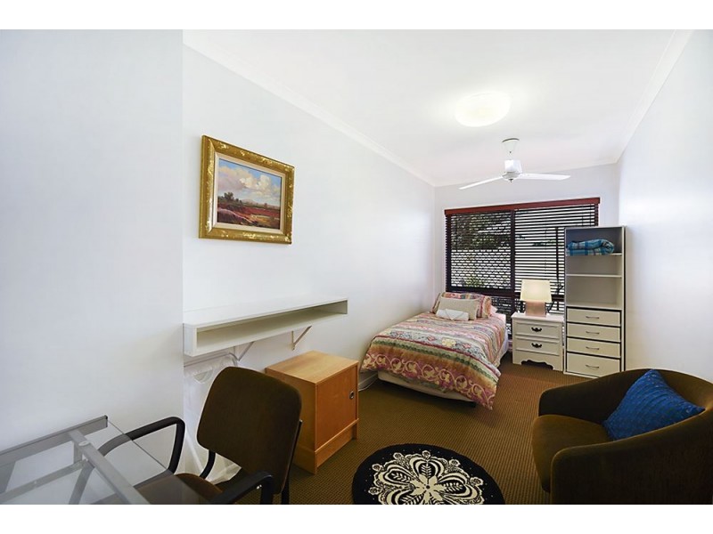 174 Ashmore Road, Benowa QLD 4217