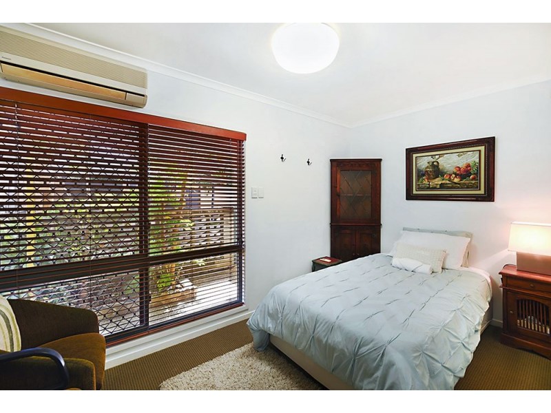 174 Ashmore Road, Benowa QLD 4217