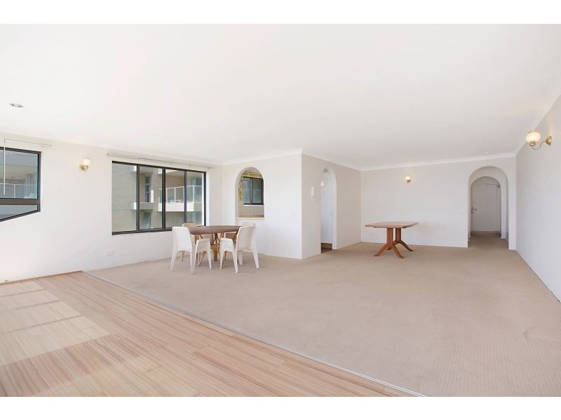 1/377 Golden Four Drive, Tugun QLD 4224