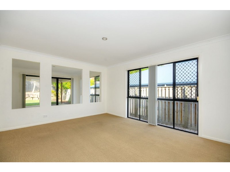 14 Frog Rock Crescent, Reedy Creek QLD 4227