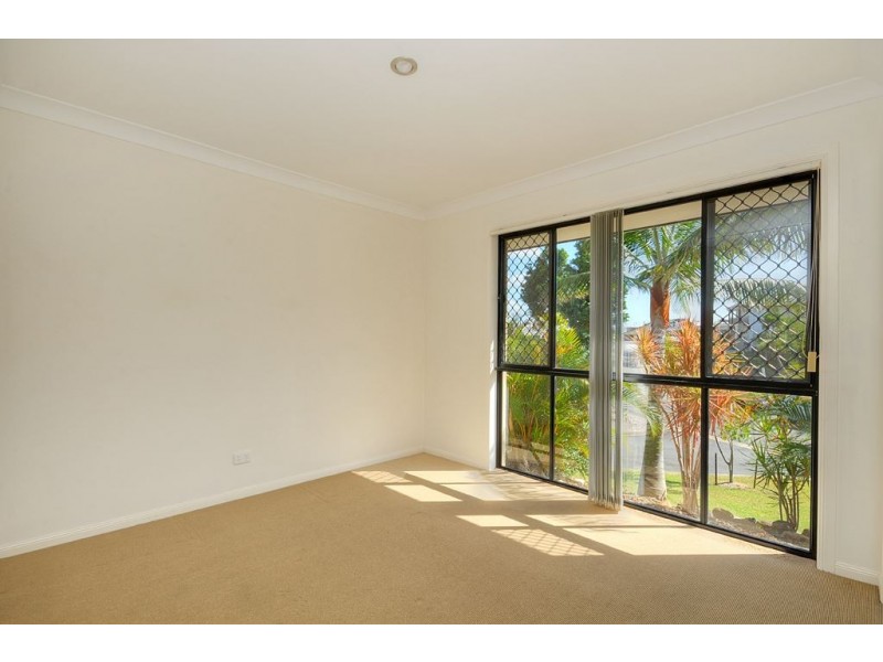14 Frog Rock Crescent, Reedy Creek QLD 4227