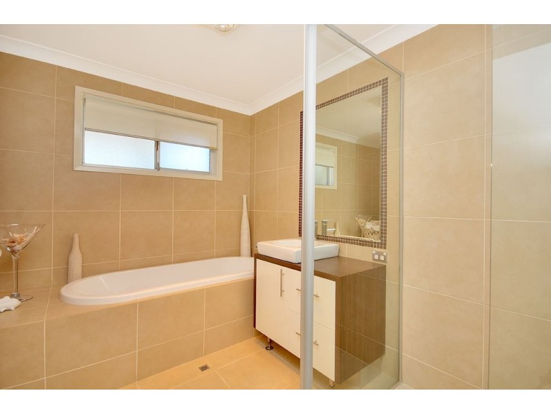 11 Elgin Crescent, Bundall QLD 4217