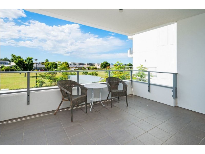 101/11 Compass Drive, Biggera Waters QLD 4216