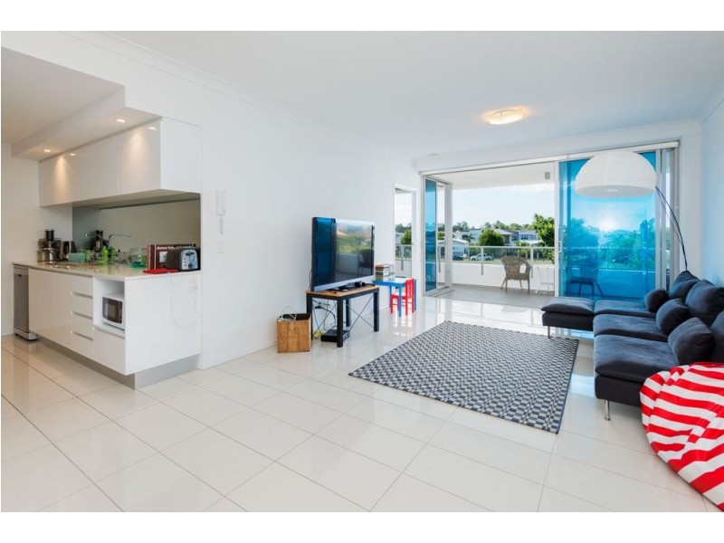 101/11 Compass Drive, Biggera Waters QLD 4216