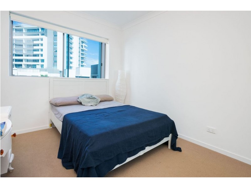 101/11 Compass Drive, Biggera Waters QLD 4216