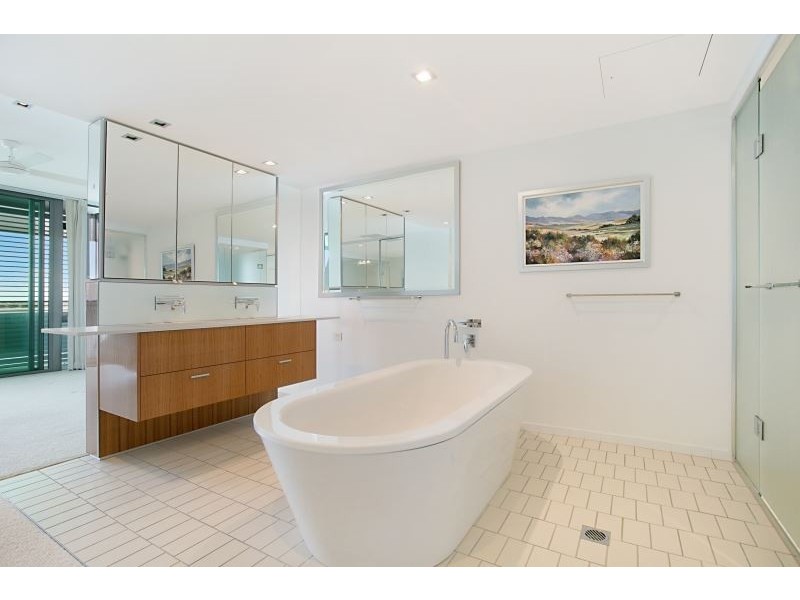 27301 Ephraim Island, Ephraim Island QLD 4216