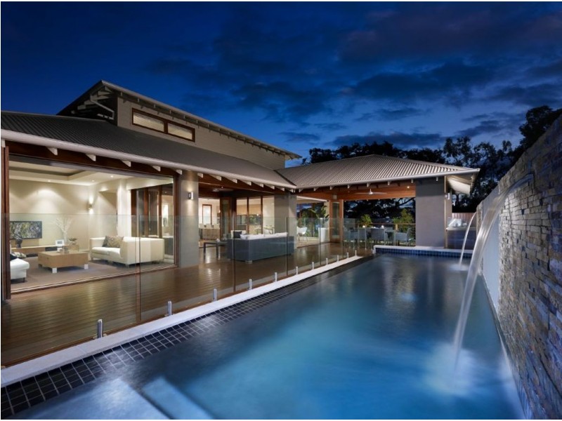 7 Middle Quay, Biggera Waters QLD 4216